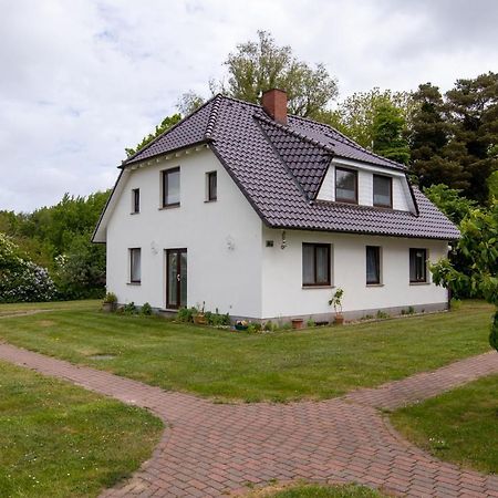 Urlaubs-Appartement Am Dorfrand Wieck Esterno foto